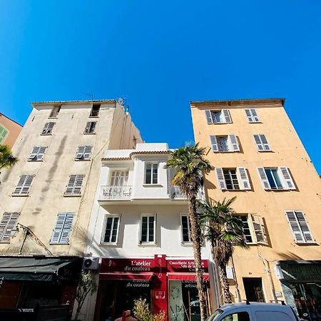 Les Suites R Bonaparte - Appartements De Standing Au Coeur De La Vieille Ville Pietonne Ajaccio  Exteriér fotografie