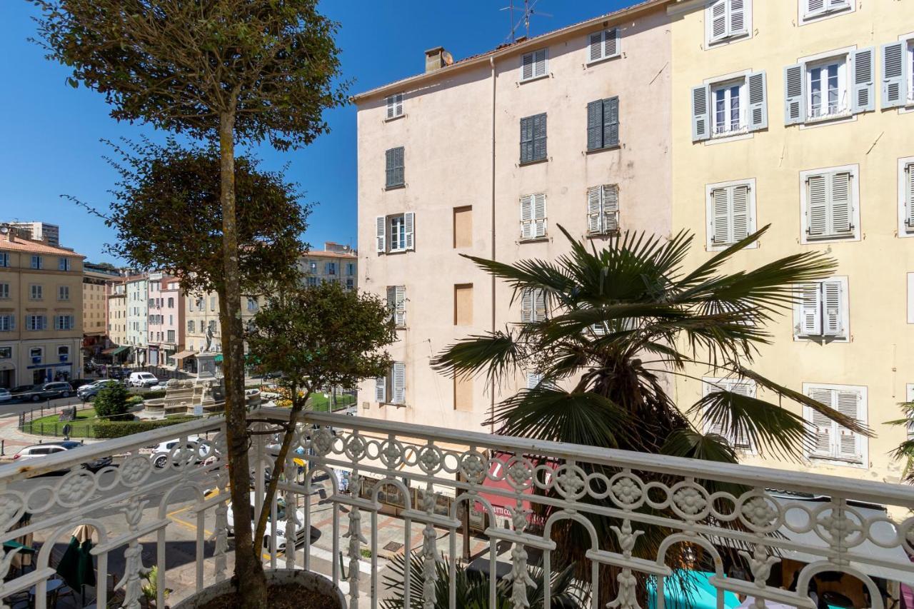 Les Suites R Bonaparte - Appartements De Standing Au Coeur De La Vieille Ville Pietonne Ajaccio  Exteriér fotografie