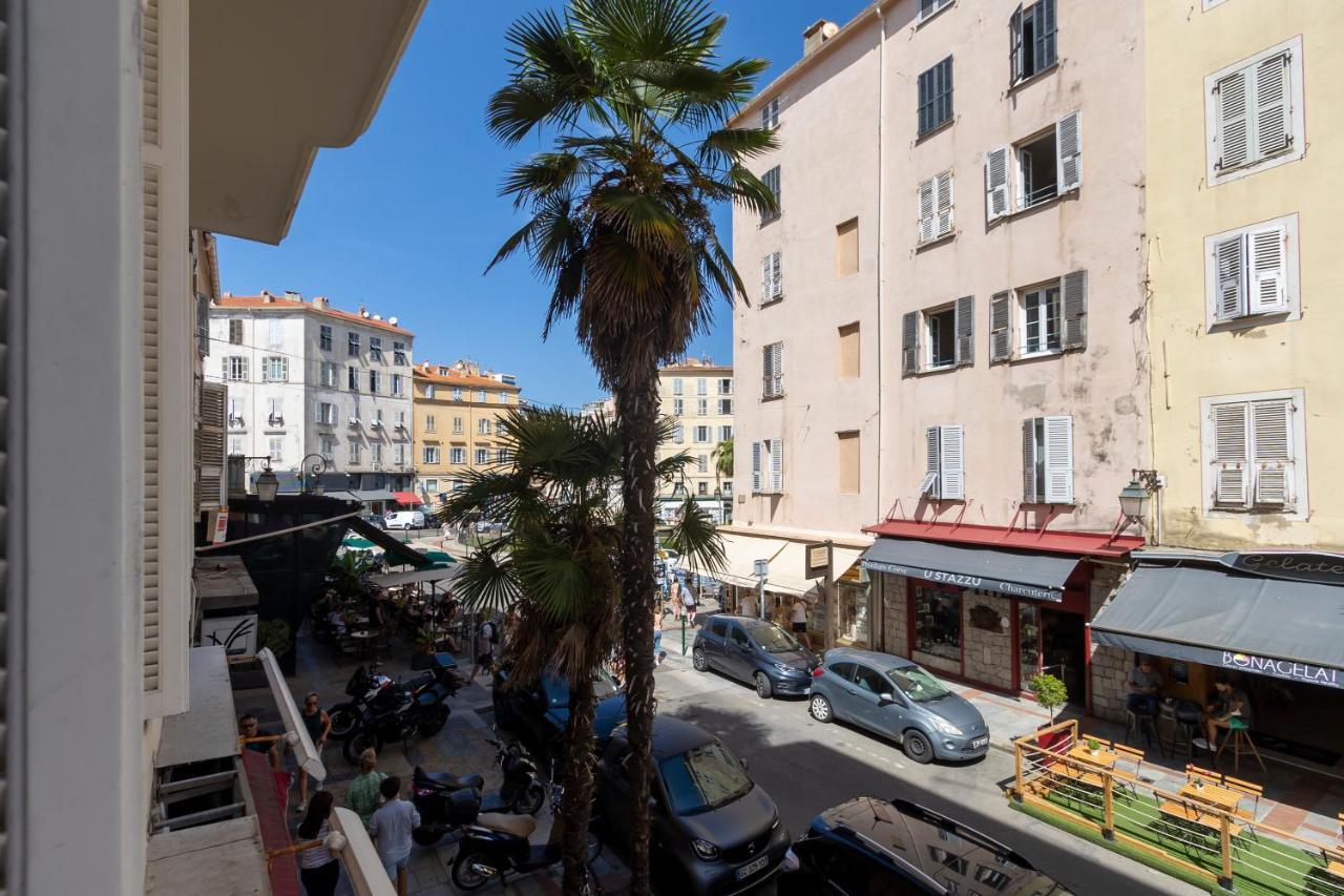 Les Suites R Bonaparte - Appartements De Standing Au Coeur De La Vieille Ville Pietonne Ajaccio  Exteriér fotografie