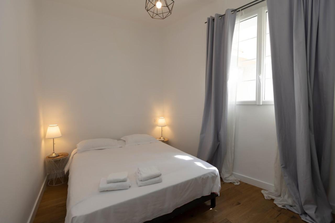 Les Suites R Bonaparte - Appartements De Standing Au Coeur De La Vieille Ville Pietonne Ajaccio  Exteriér fotografie