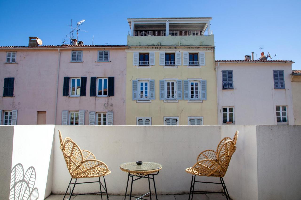 Les Suites R Bonaparte - Appartements De Standing Au Coeur De La Vieille Ville Pietonne Ajaccio  Exteriér fotografie