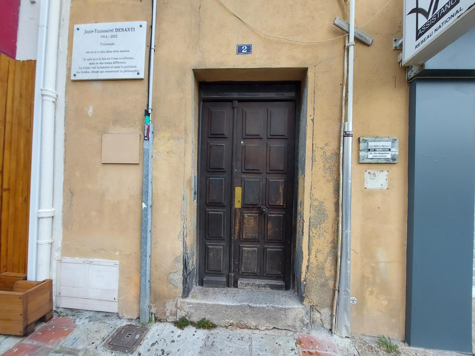 Les Suites R Bonaparte - Appartements De Standing Au Coeur De La Vieille Ville Pietonne Ajaccio  Pokoj fotografie